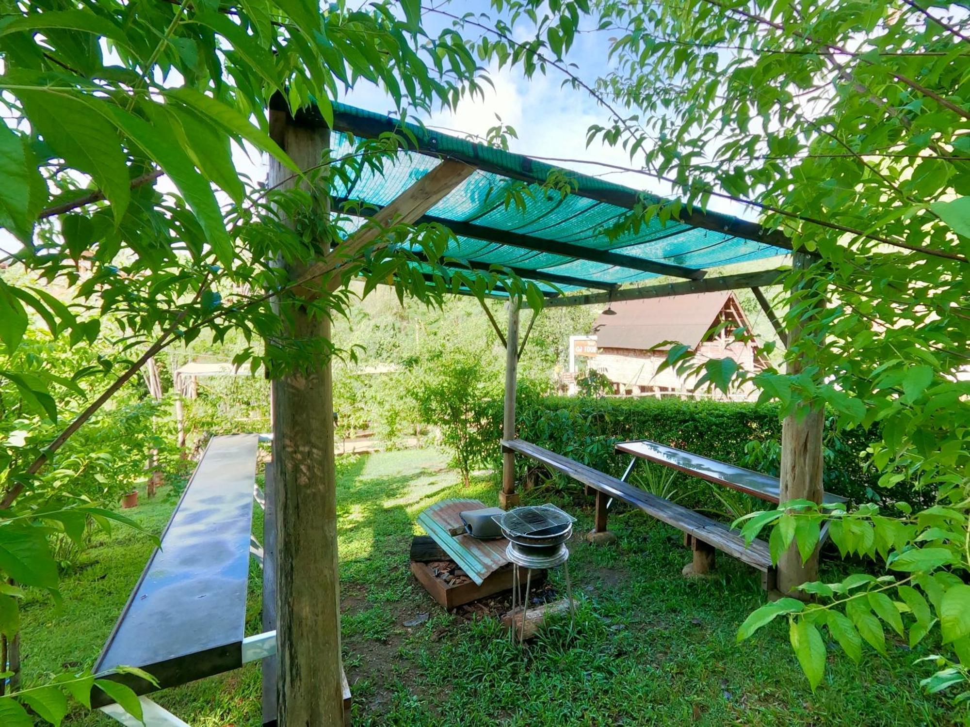 Apartmán Gj Tour Pang Mapha Exteriér fotografie